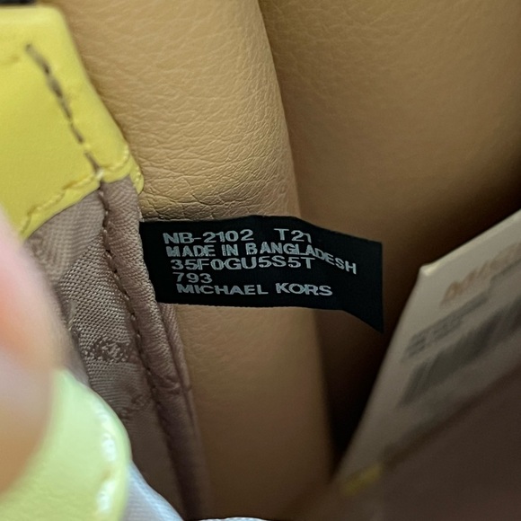 🌼Michael Kors Set - Picture 10 of 16